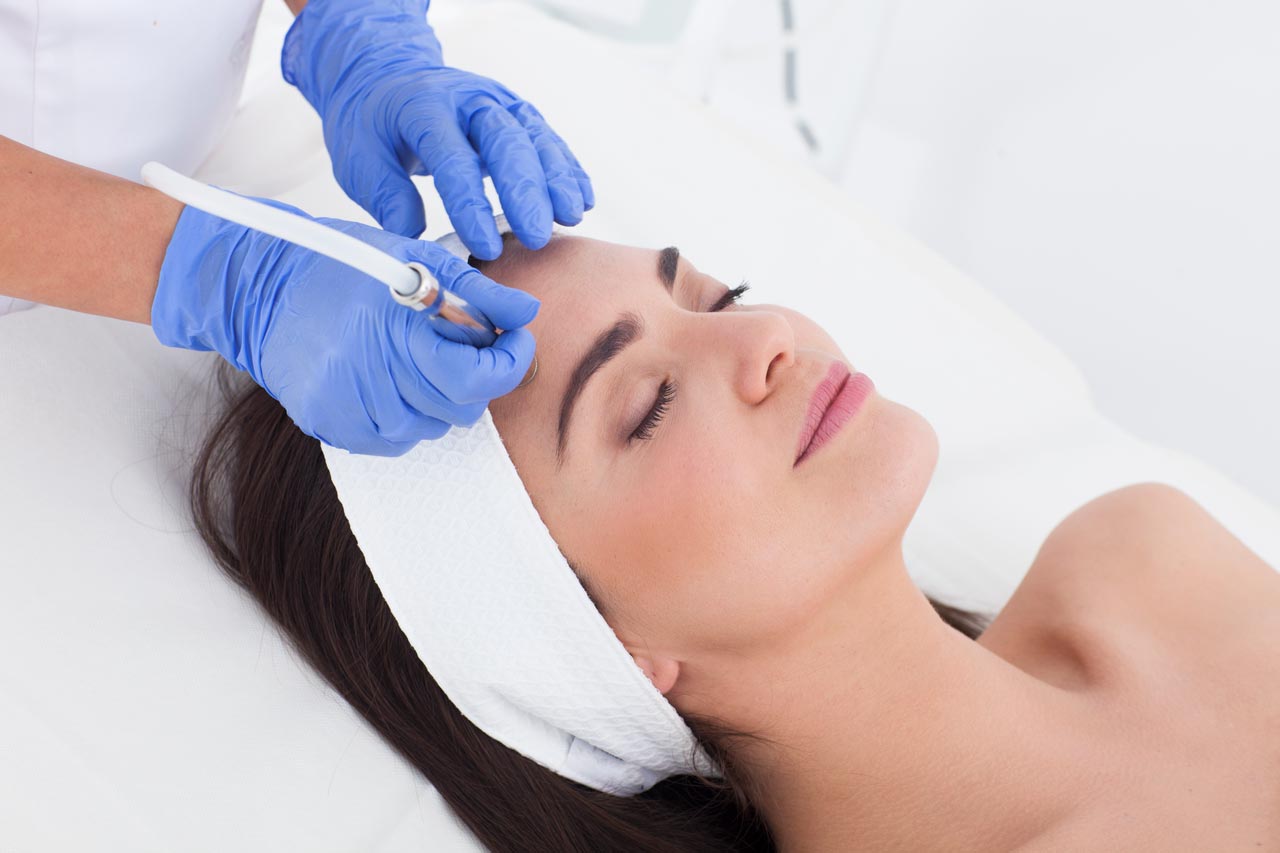 11 Microdermabrasion Myths: Do Chemical Peels Make You Age Faster?