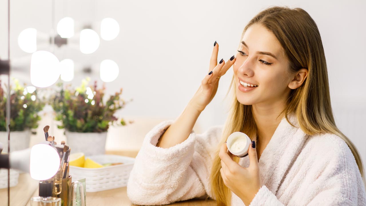 Moisturizers After Microneedling: Yay or Nay